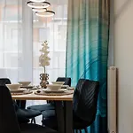 Appartement W Karkonoszach - Klimatyzacja, Widok Na Sniezke, Obok Aquaparku, Blisko Do Wang Karpacz